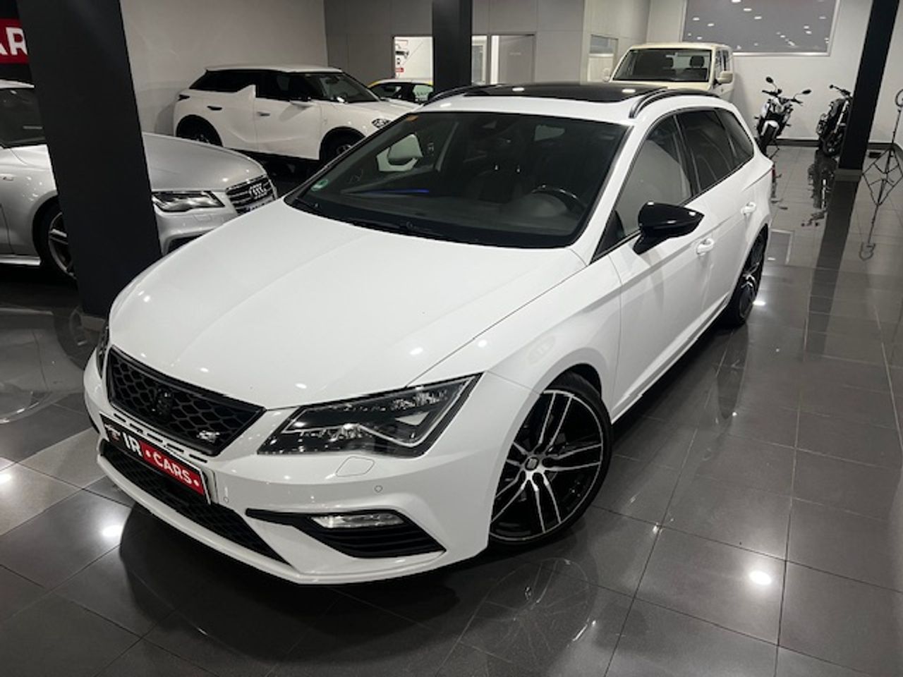 Seat Leon Cupra 300 - foto 3