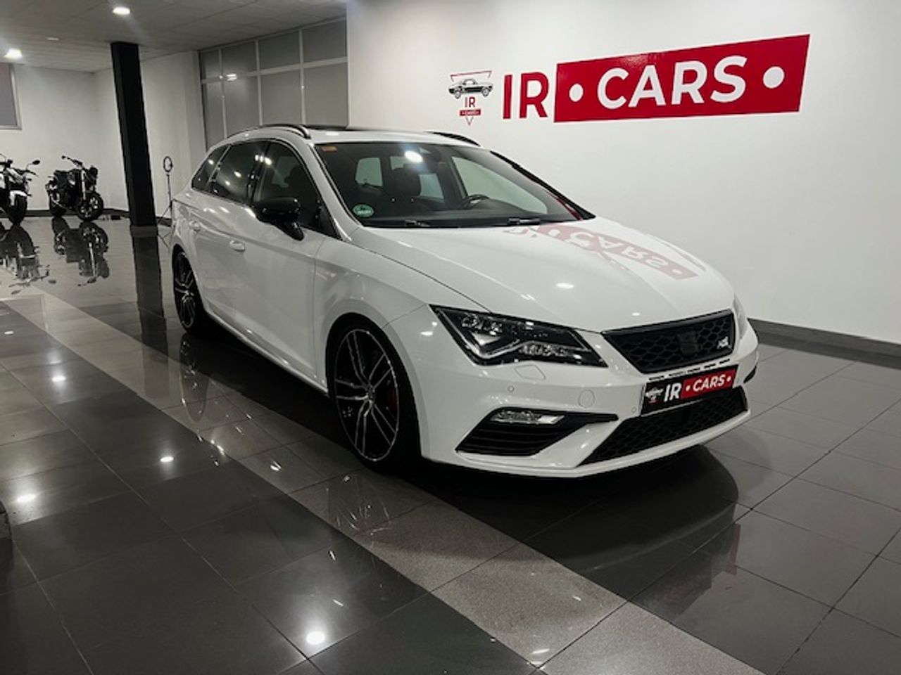 Seat Leon Cupra 300 - foto 9