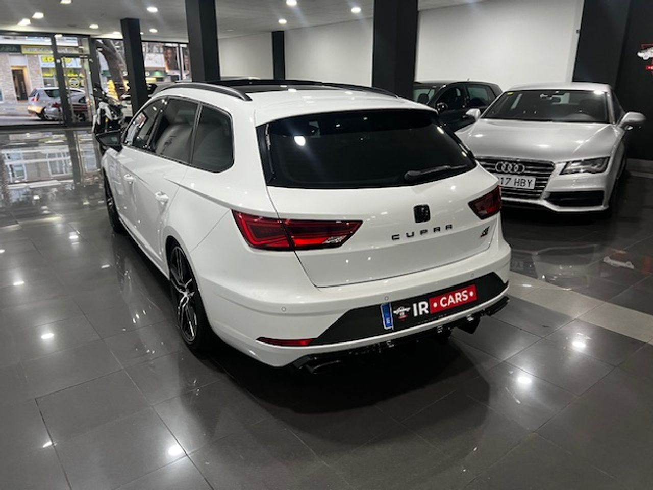 Seat Leon Cupra 300 - foto 15