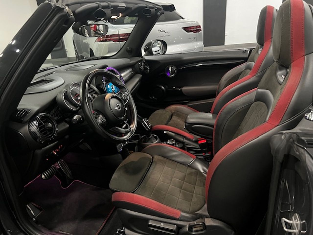 MINI Cabrio John Cooper Works - foto 2