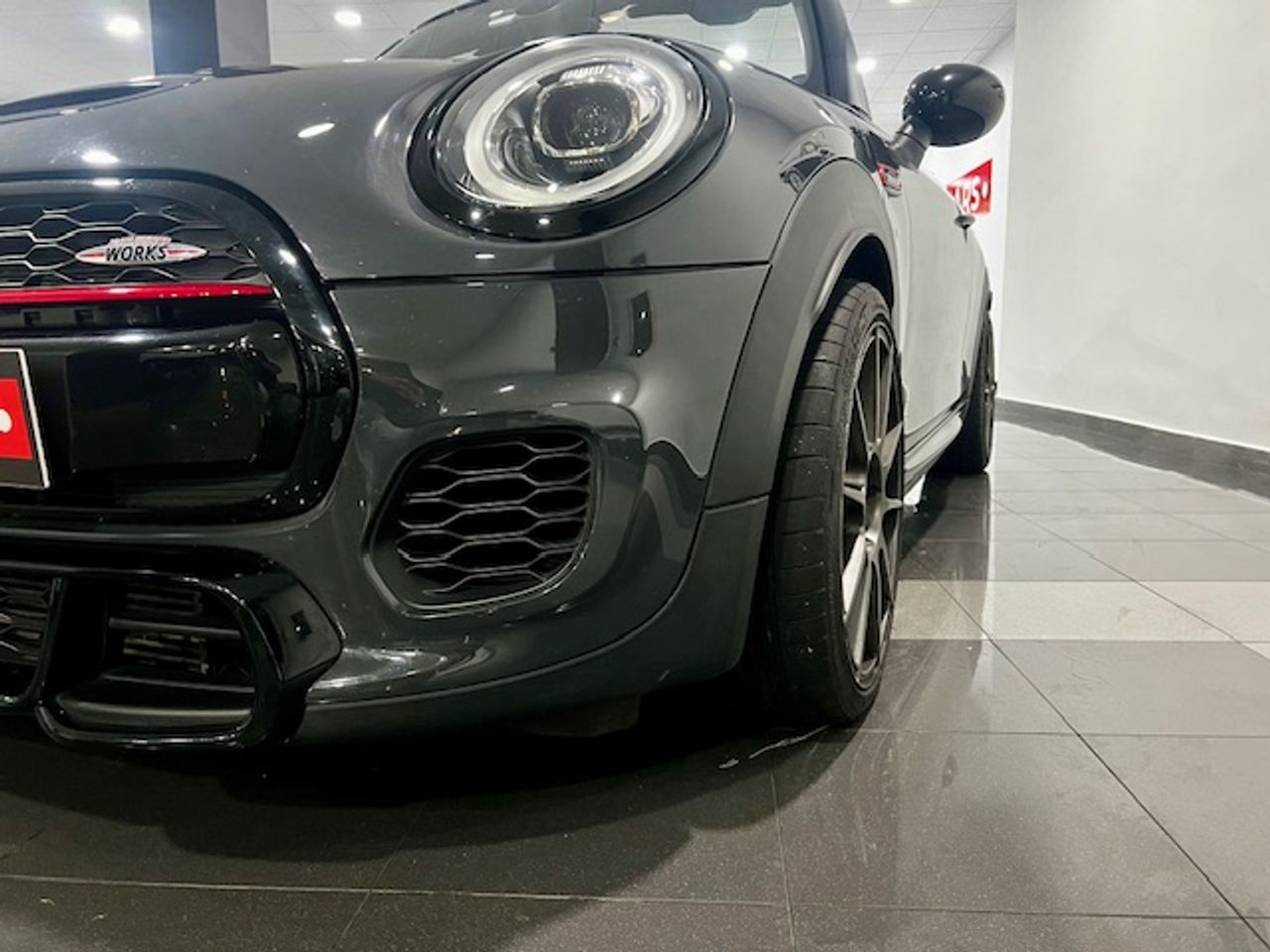 MINI Cabrio John Cooper Works - foto 23