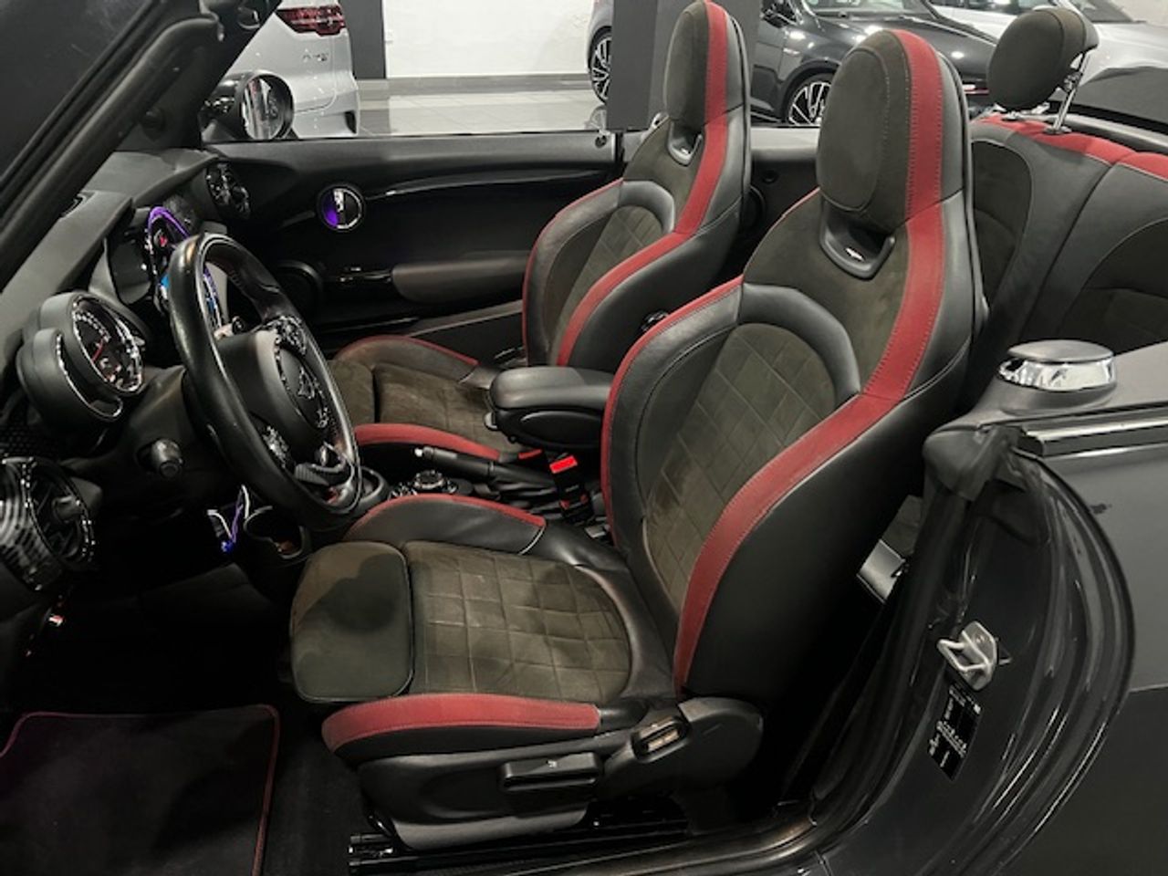 MINI Cabrio John Cooper Works - foto 4