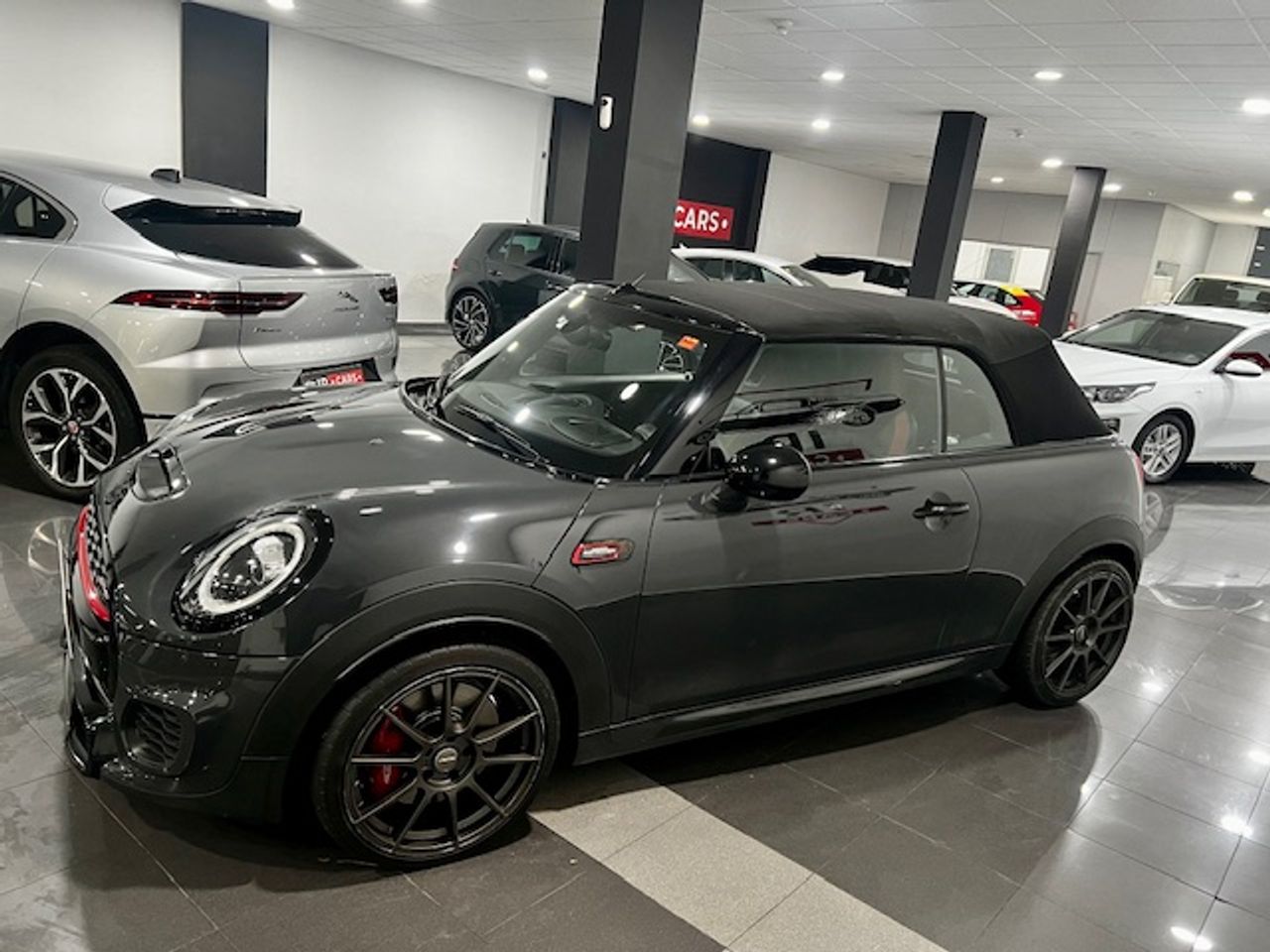 MINI Cabrio John Cooper Works - foto 15