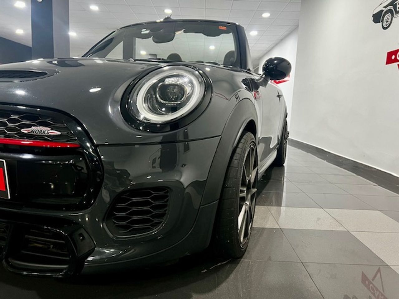 MINI Cabrio John Cooper Works - foto 22
