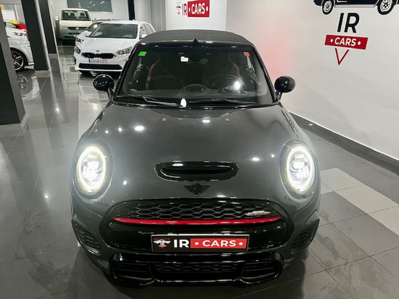 MINI Cabrio John Cooper Works - foto 8