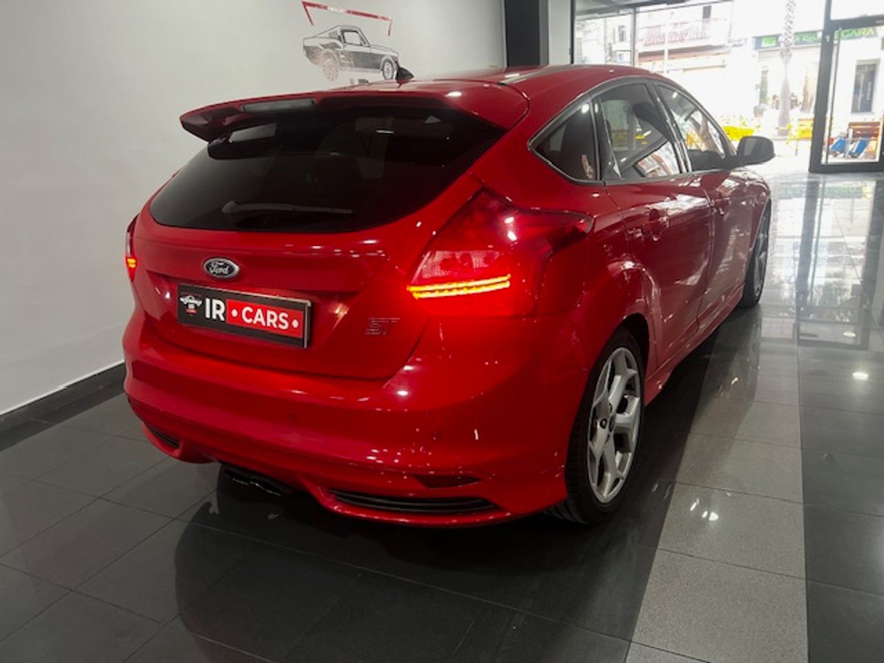 Ford Focus ST - foto 11