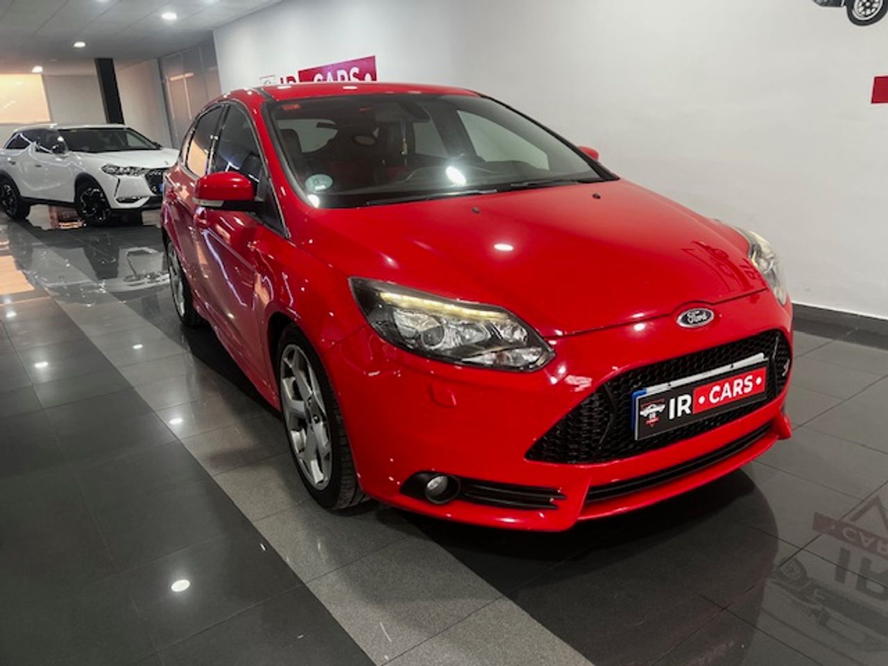 Ford Focus ST - foto 7