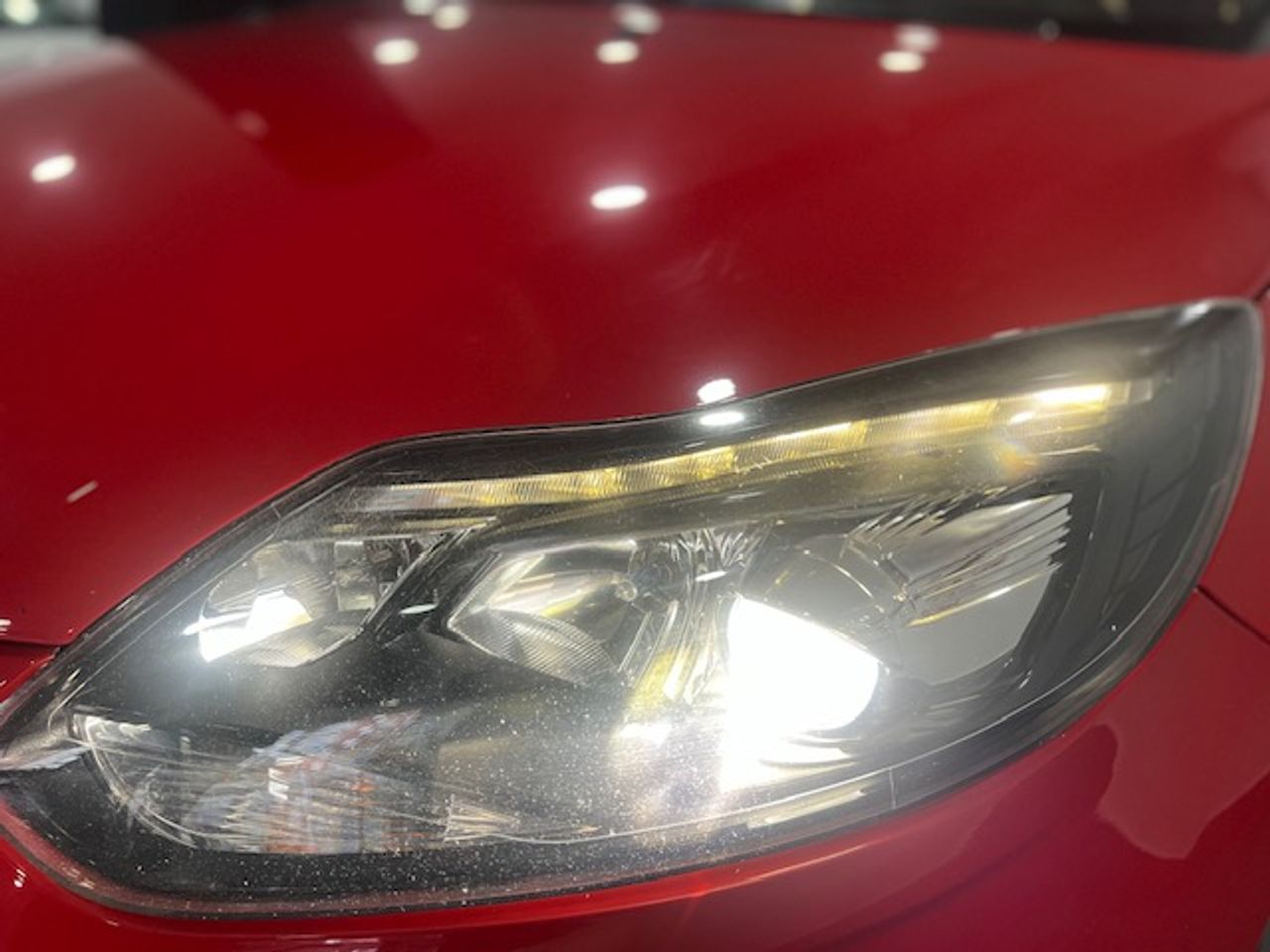 Ford Focus ST - foto 17