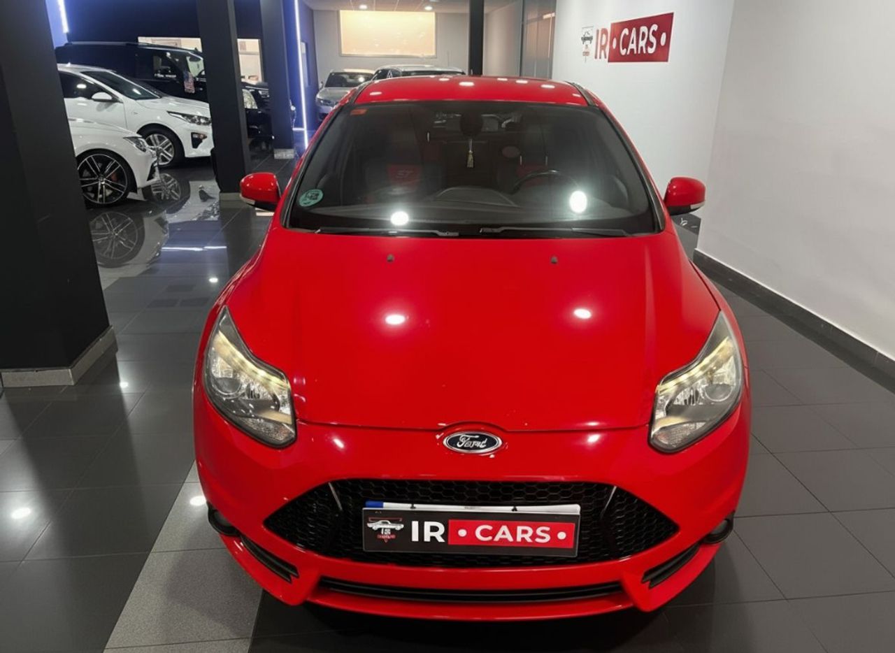 Ford Focus ST - foto 5