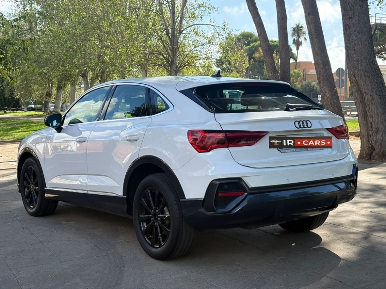 Audi Q3 Sportback 35 TDI básico - foto 3