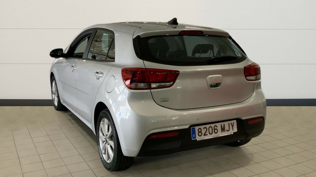 kia rio 2023 / foto grande (3)