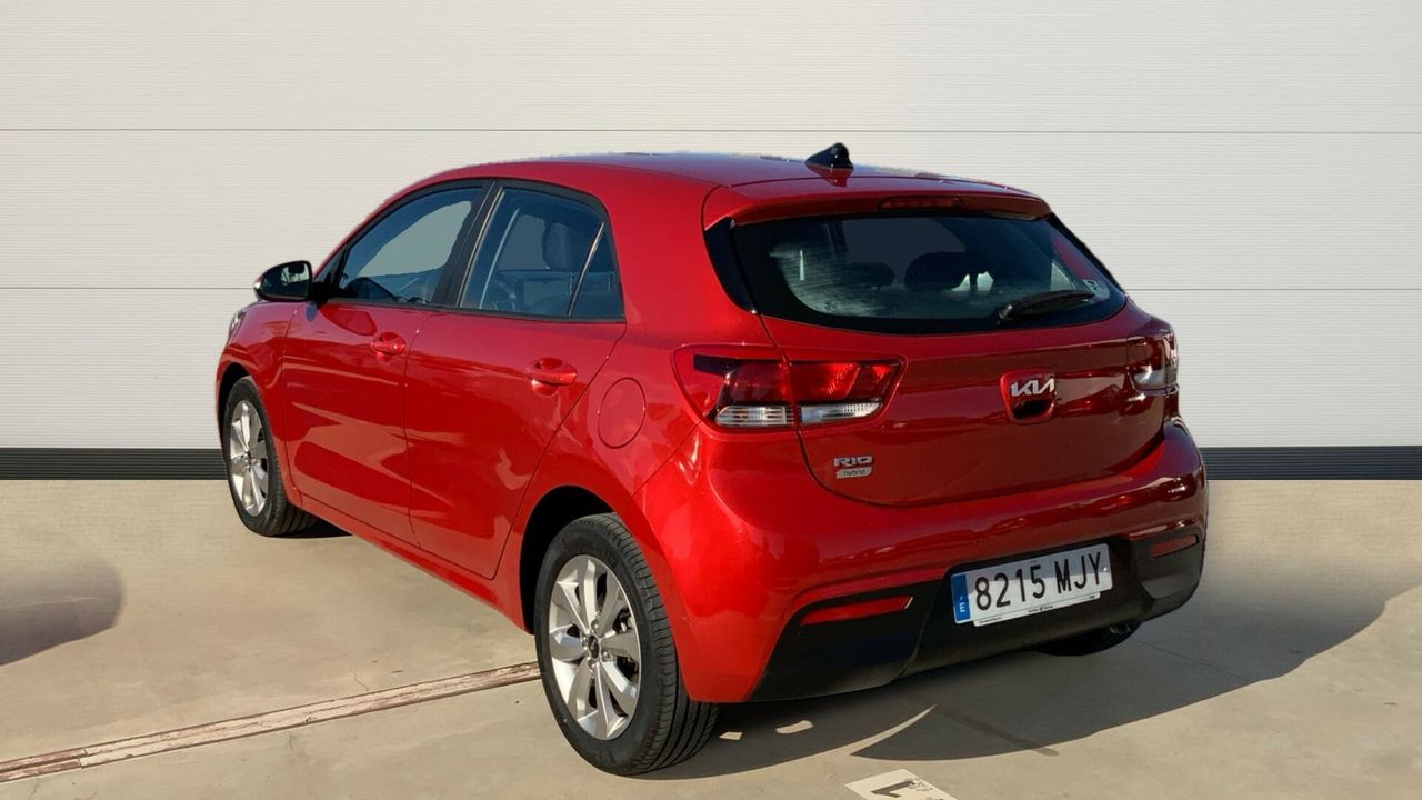 kia rio 2023 / foto grande (3)