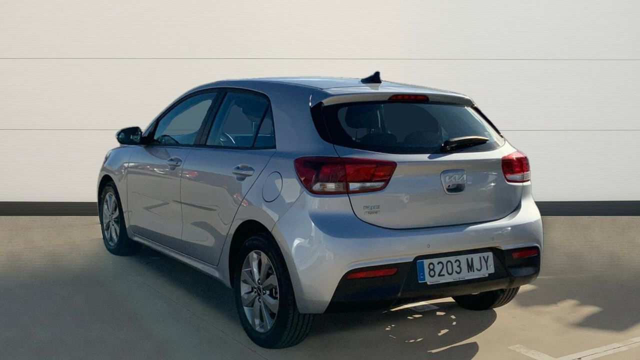 kia rio 2023 / foto grande (3)