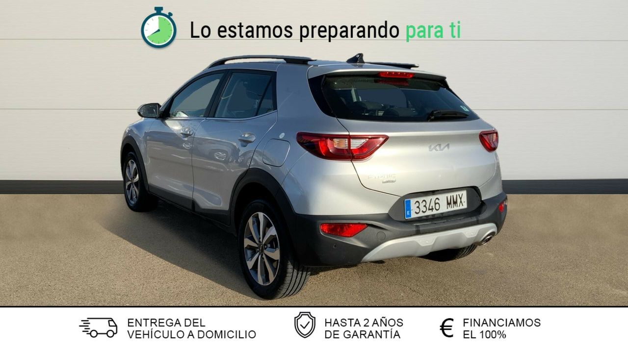 kia stonic 2024 / foto grande (2)