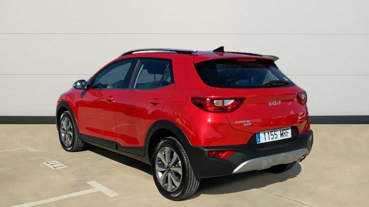 kia stonic 2024 / foto grande (3)