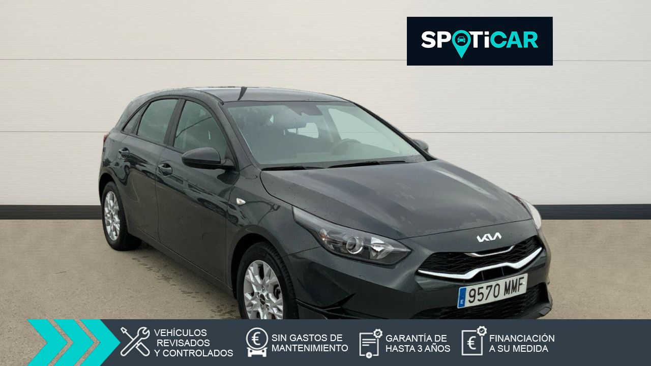 Foto kia ceed 2023 /