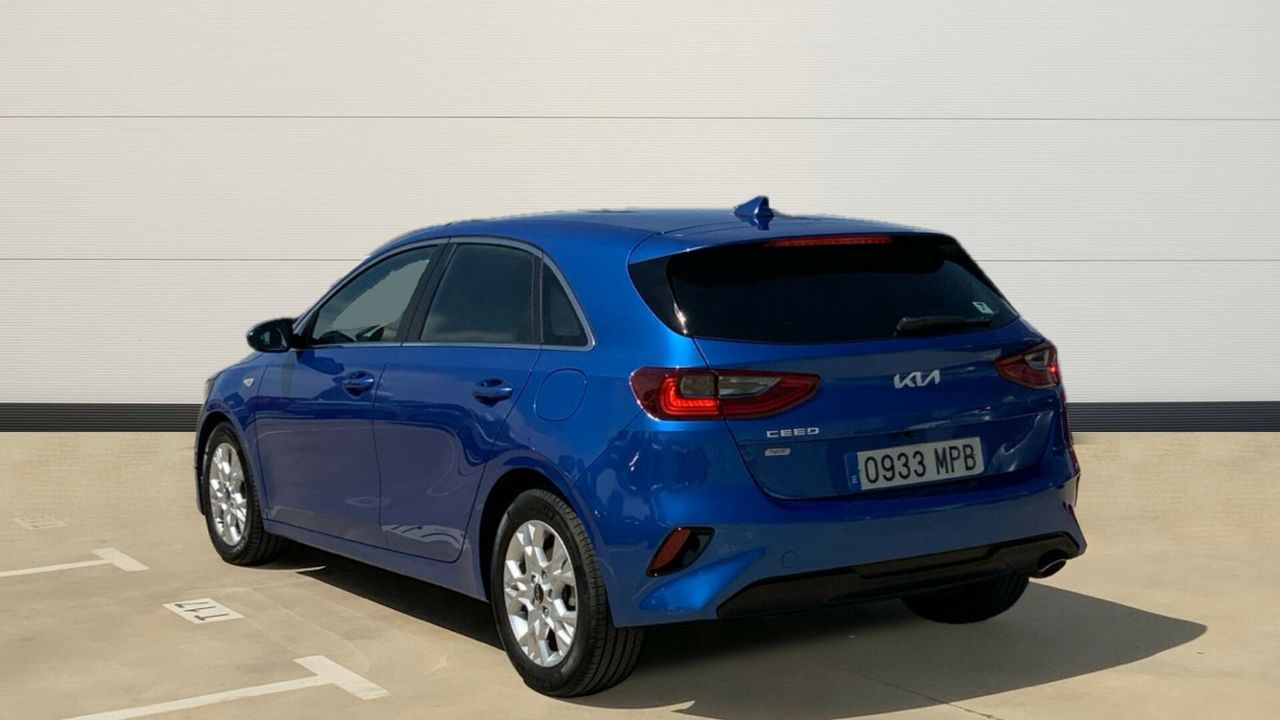 kia ceed 2024 / foto grande (3)