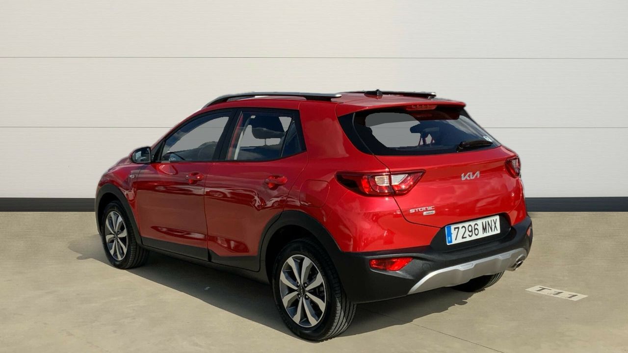 kia stonic 2024 / foto grande (3)