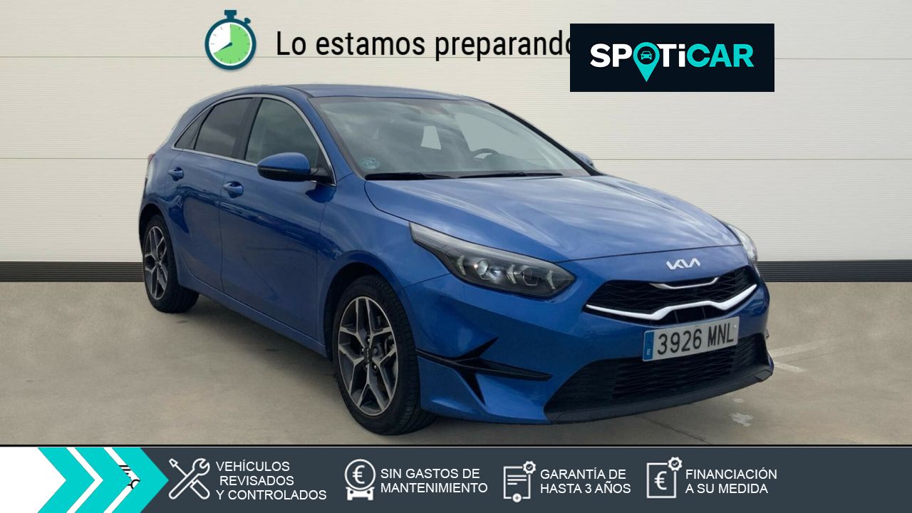 Hyundai i20 con cargador usb  de segunda mano - kia ceed 2024 /