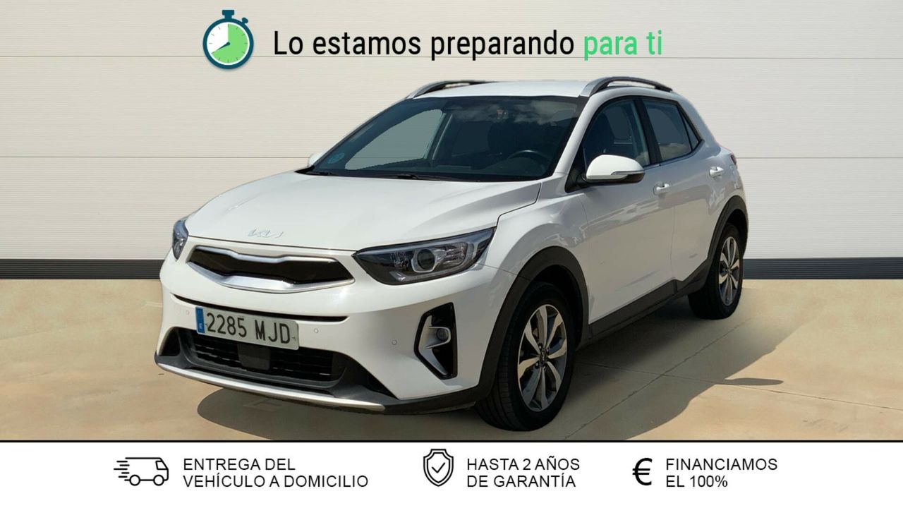 kia stonic 2023 / foto grande (3)