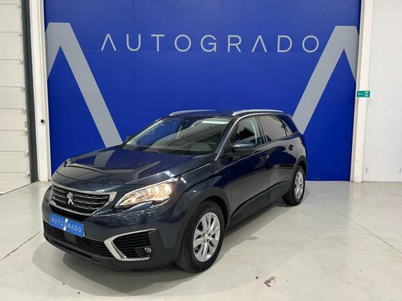 Faros halogenos luz  de segunda mano - peugeot 5008 2018 /