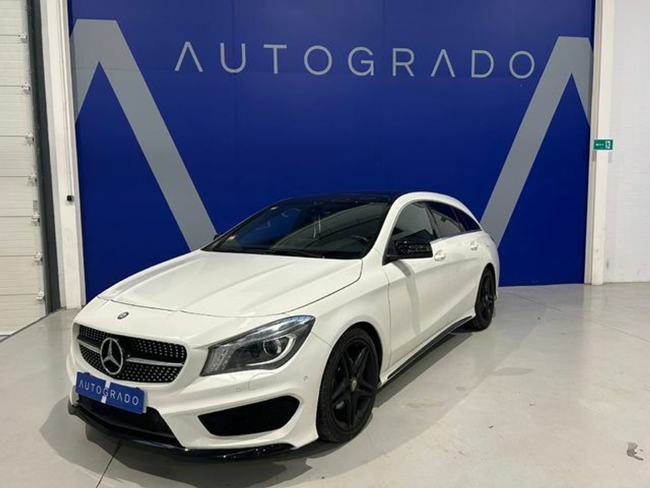 Foto mercedes clase cla 2015 /