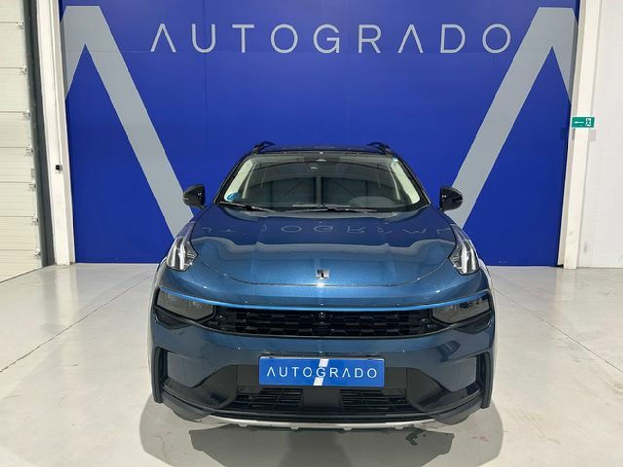 lynk & co 01 2022 / foto grande (3)