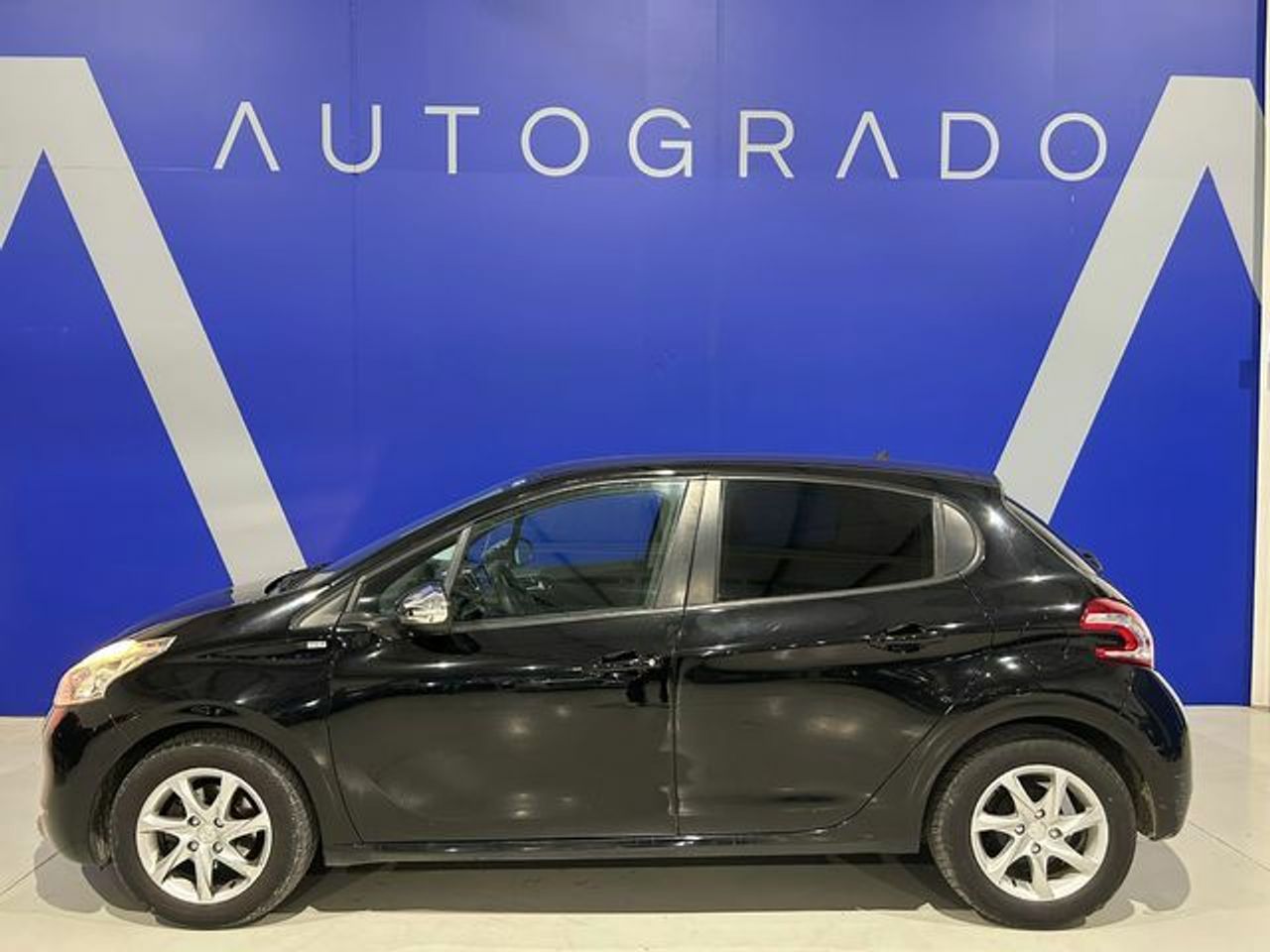 peugeot 208 2015 / foto grande (2)