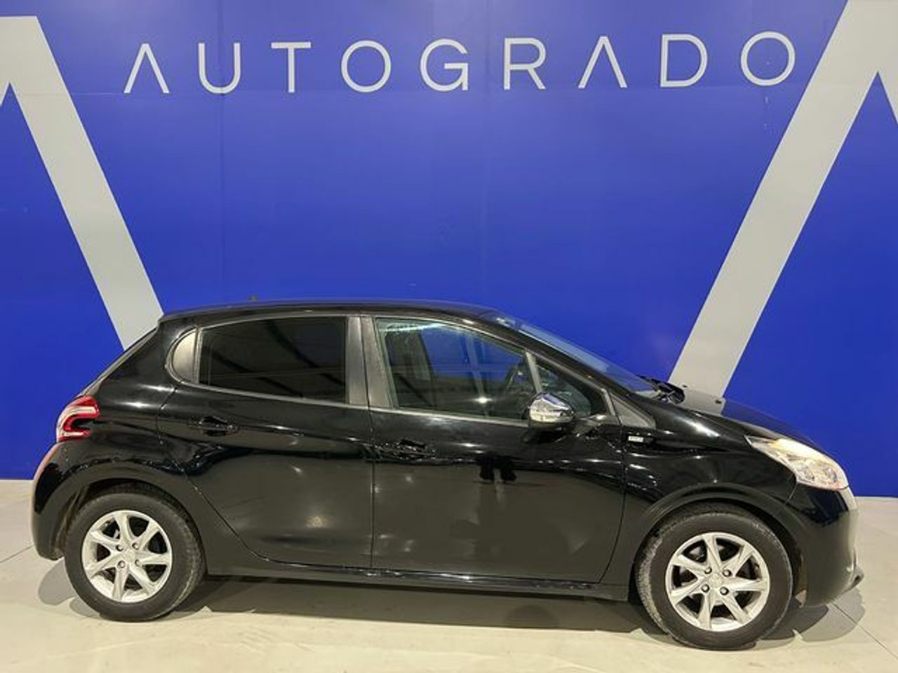 peugeot 208 2015 / foto grande (3)
