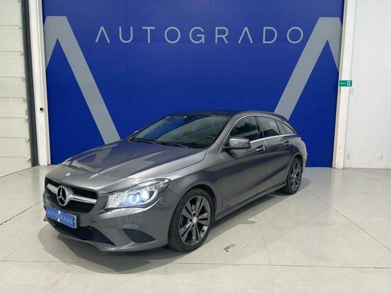Foto mercedes clase cla 2015 /