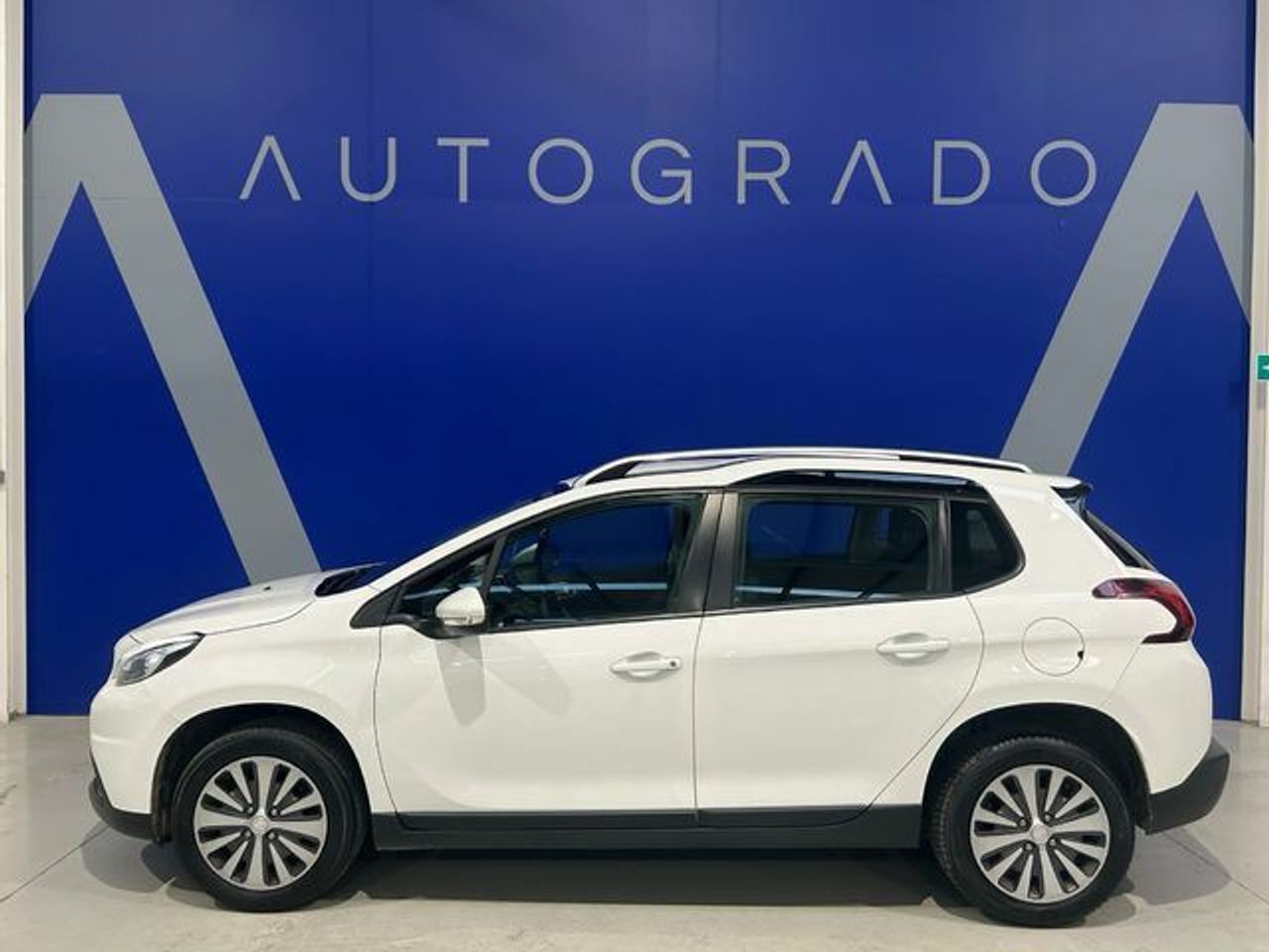 peugeot 2008 2018 / foto grande (2)