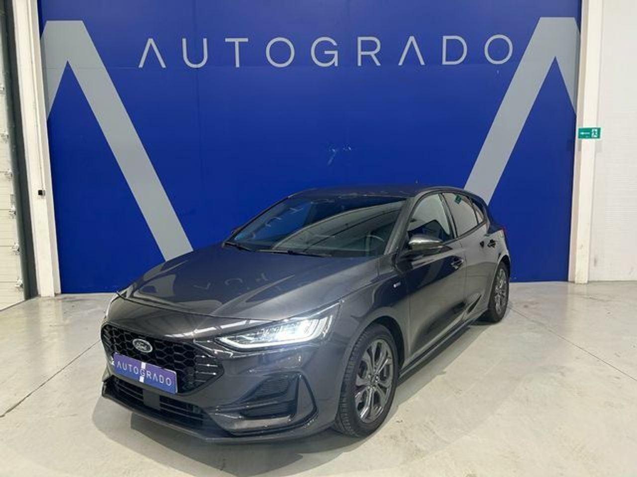 Ford transit traccion delantera  de segunda mano - ford focus 2022 /