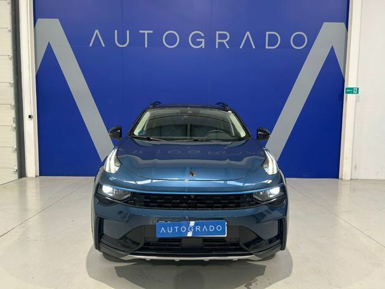 lynk & co 01 2023 / foto grande (2)