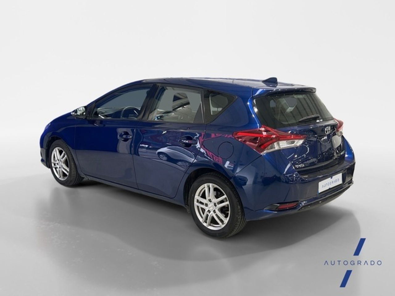 toyota auris 2016 / foto grande (3)