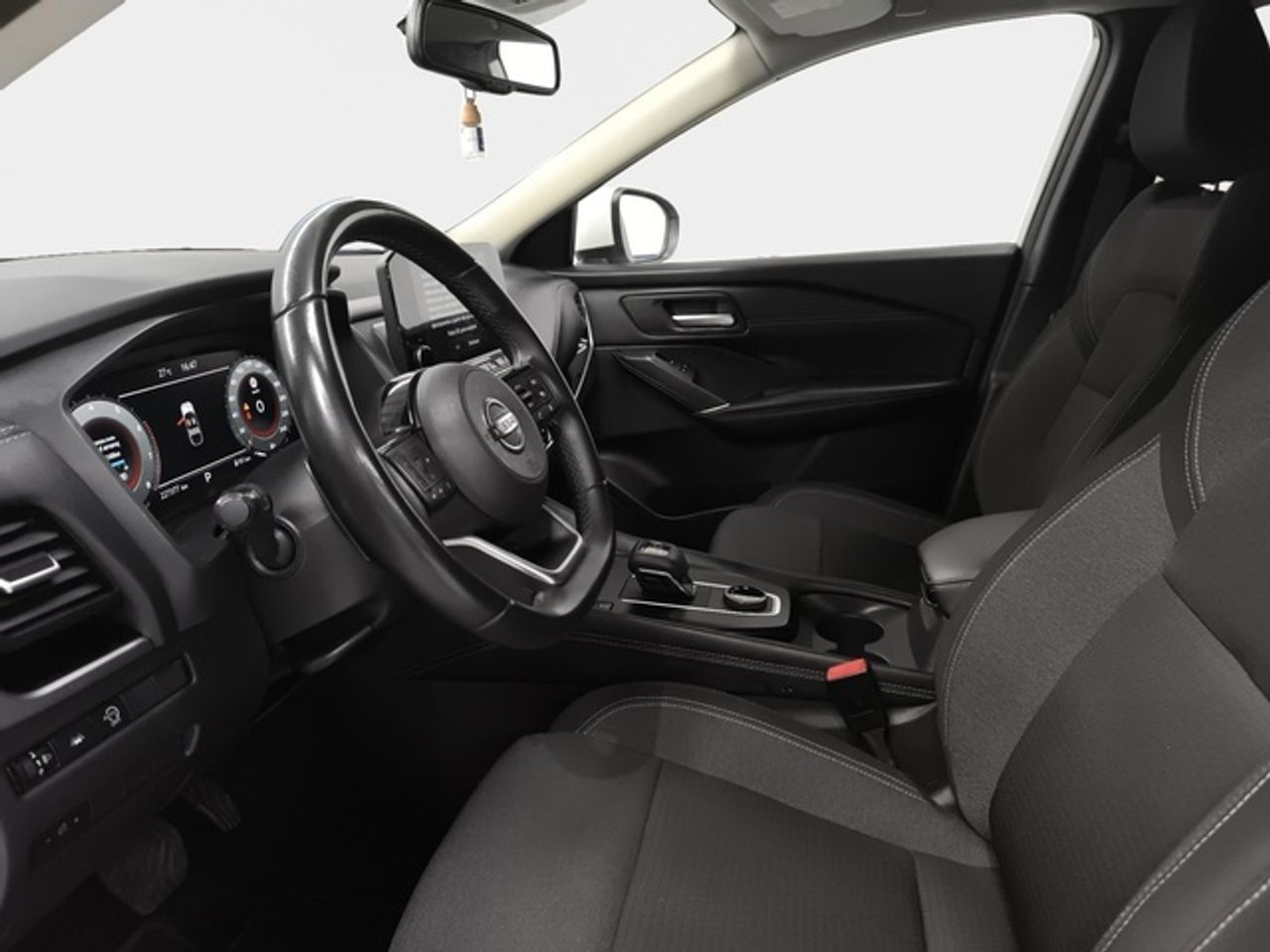 Nissan Qashqai DIG-T 160 mHEV N-Connecta 4x4 Xtronic 116 kW  - foto 9