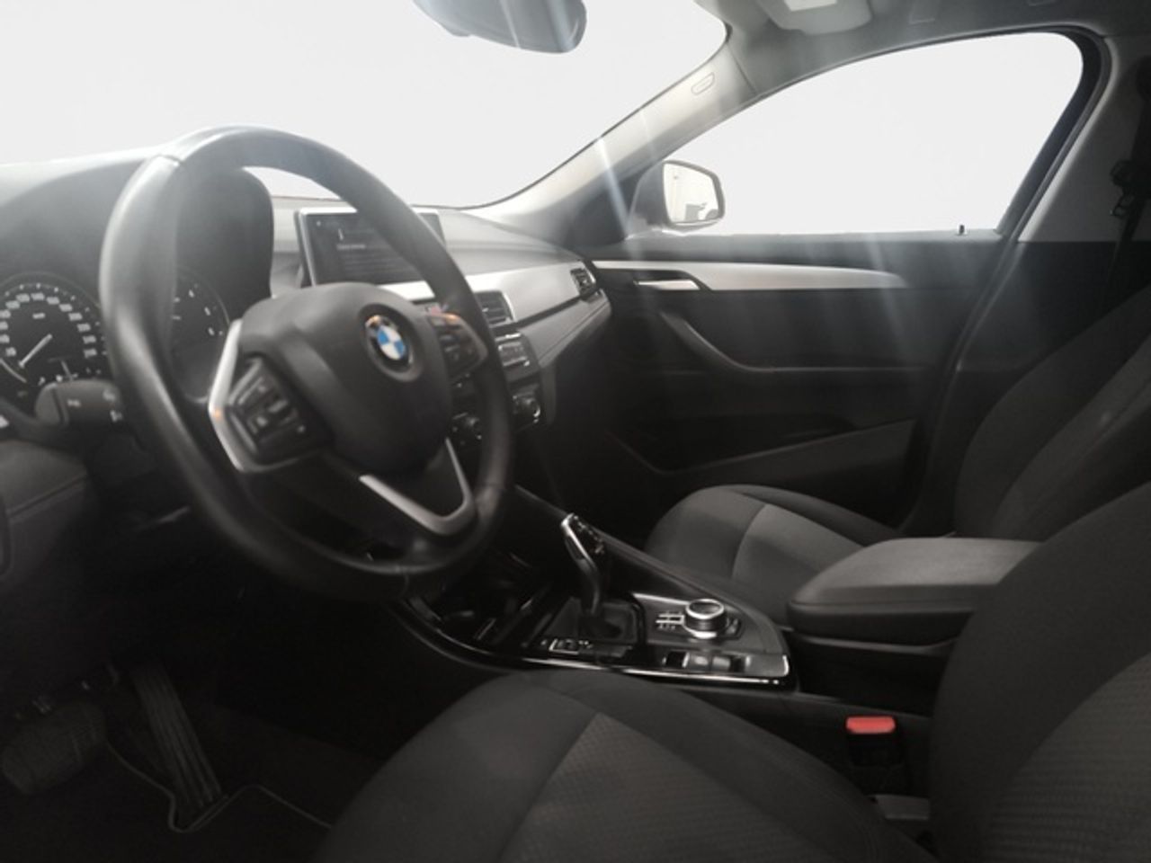 BMW X2 sDrive16d 85 kW (116 CV) - foto 9
