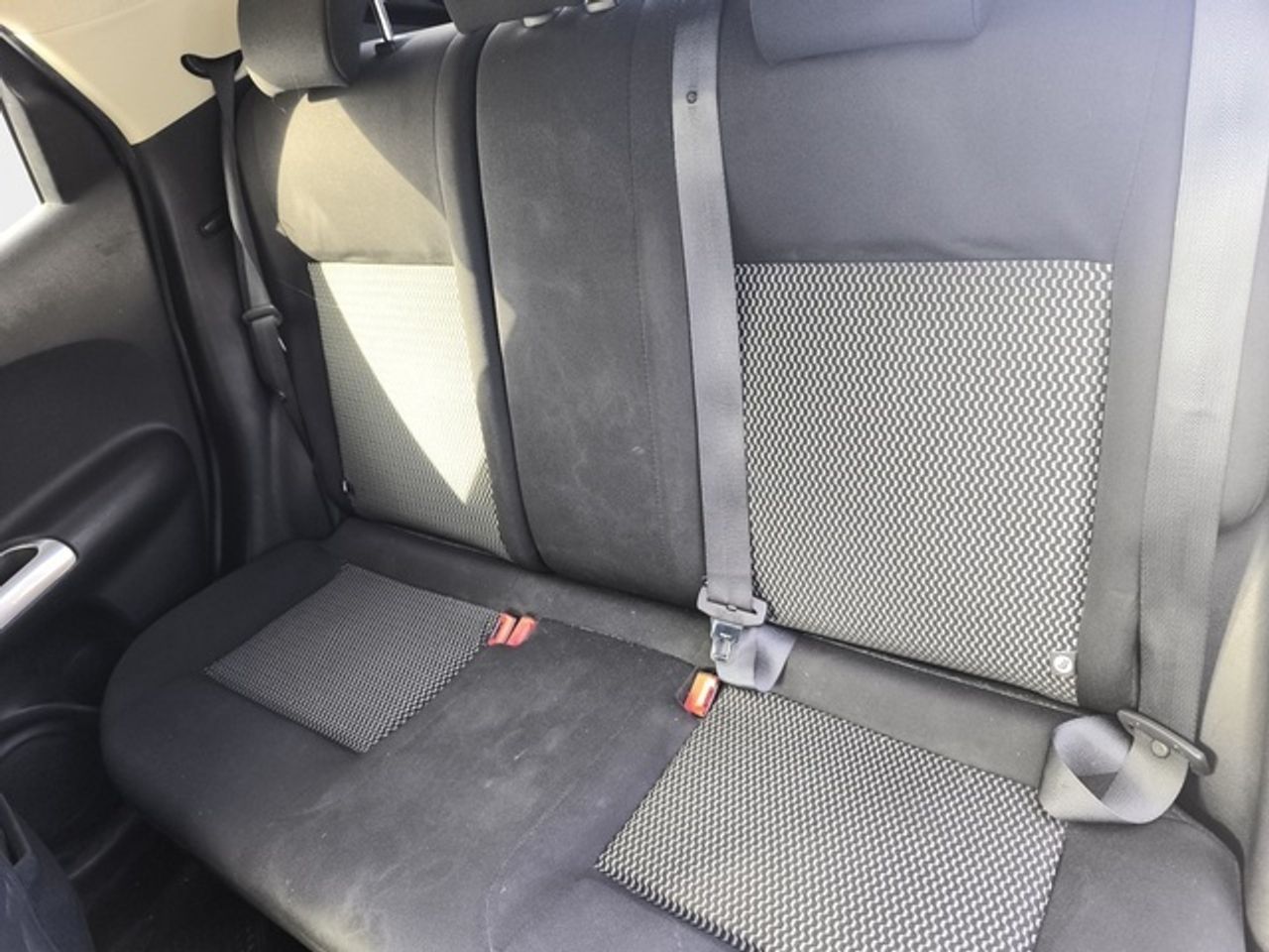 Nissan Juke 1.5 dCi Visia 4X2 81 kW (110 CV) - foto 9