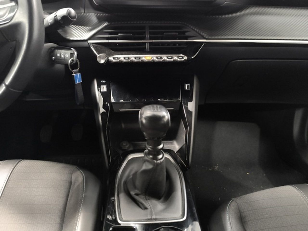 Peugeot 2008 PureTech 130 S&S Allure Pack 96 kW (130 CV) - foto 11