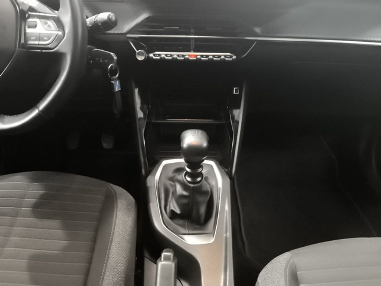 Peugeot 2008 BlueHDi 100 S&S Active 75 kW (100 CV) - foto 11