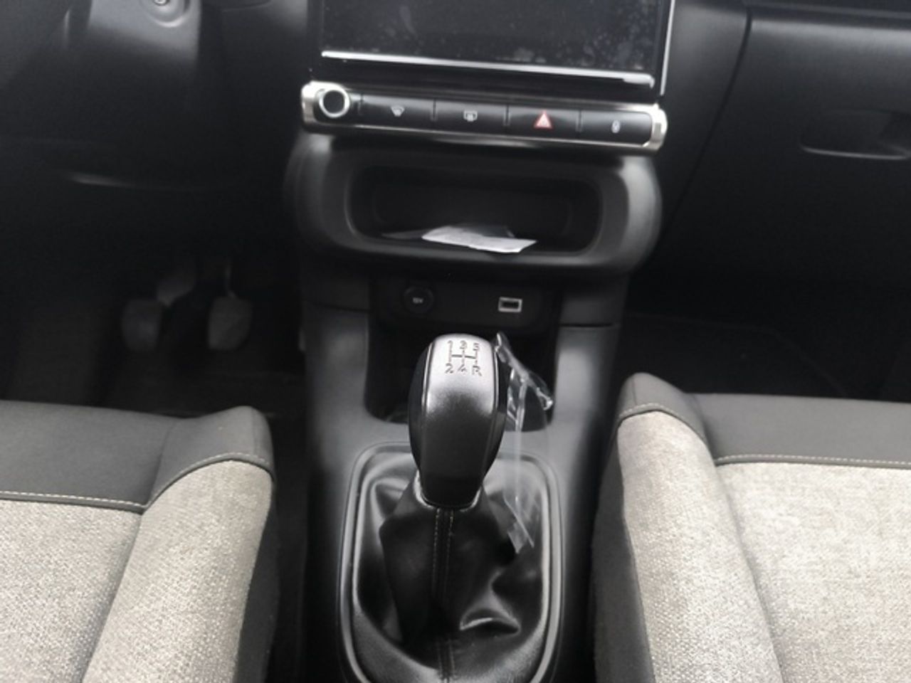 Citroën C3 PureTech 82 C-Series 61 kW (83 CV) - foto 10