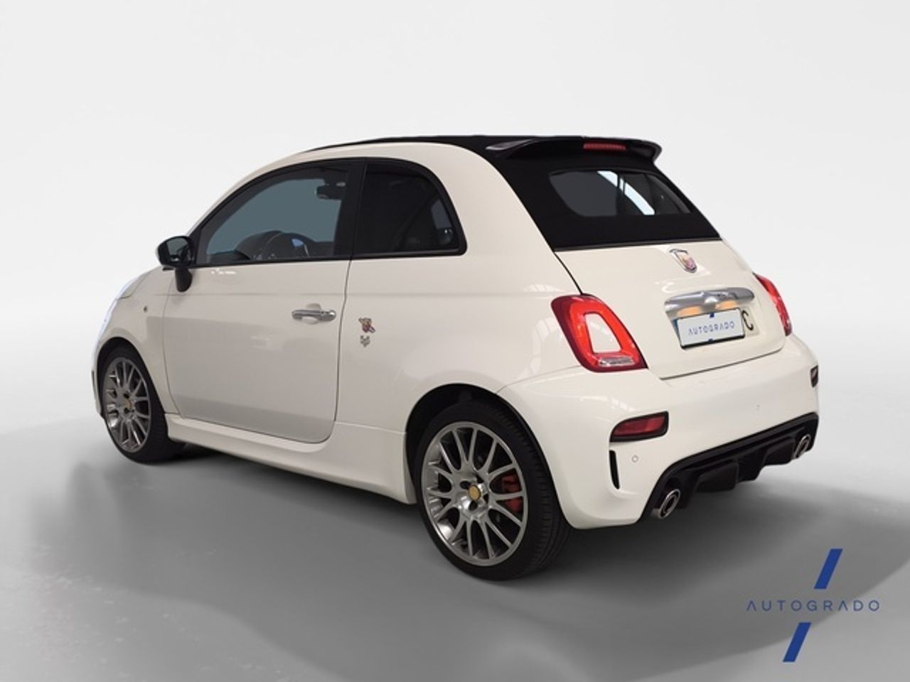 Abarth 500 Cabrio 1.4 16v T-Jet 595 107 kW (145 CV) - foto 3