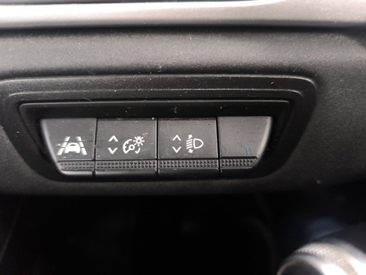 Renault Captur Intens TCe GLP 74 kW (100 CV) - foto 17