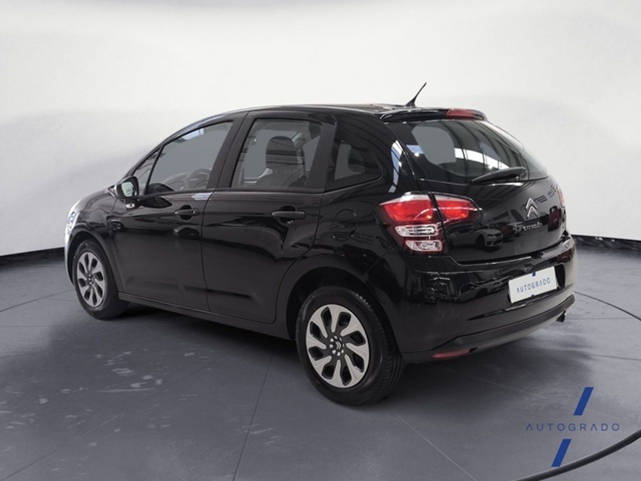 Citroën C3 PureTech 68 Tonic 50 kW (68 CV) - foto 3