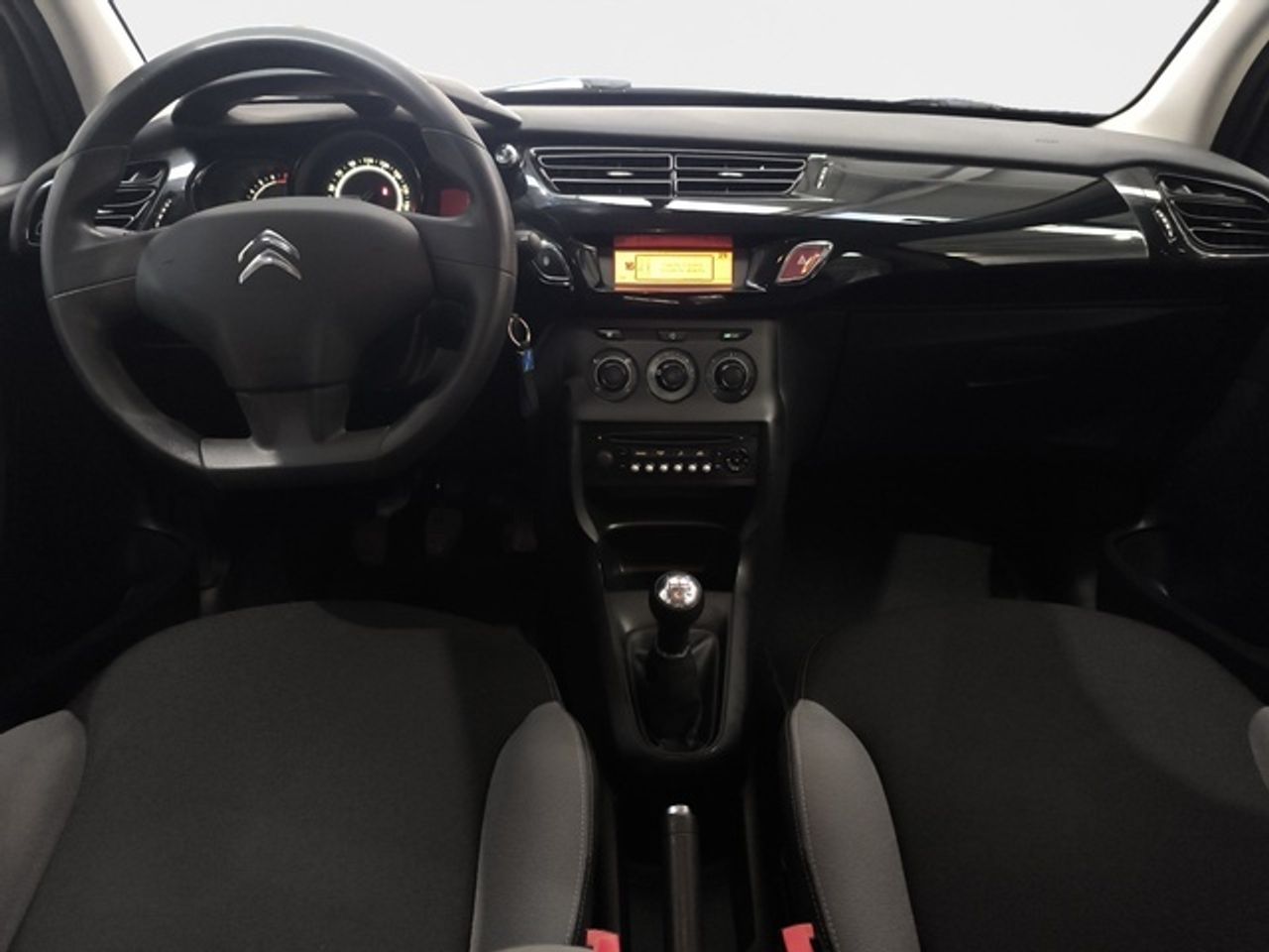 Citroën C3 PureTech 68 Tonic 50 kW (68 CV) - foto 10