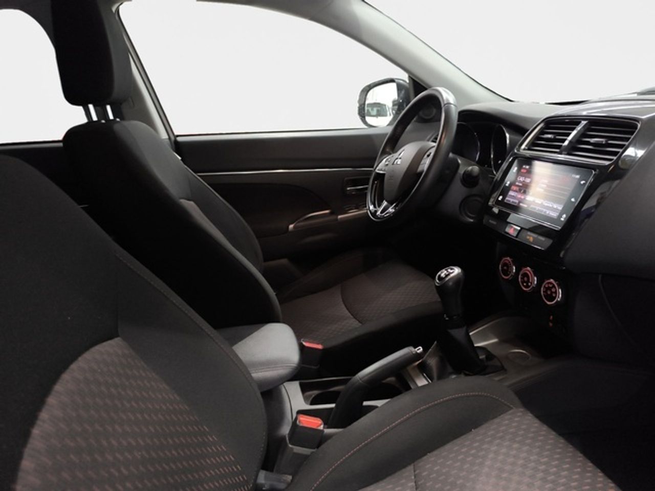 Mitsubishi ASX 160 MPI Motion 86 kW (117 CV) - foto 15