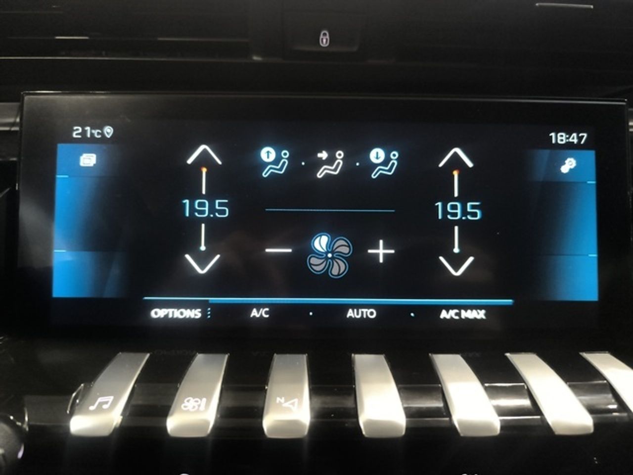 Peugeot 508 BlueHDi 130 S&S Allure EAT8 96 kW (130 CV) - foto 18