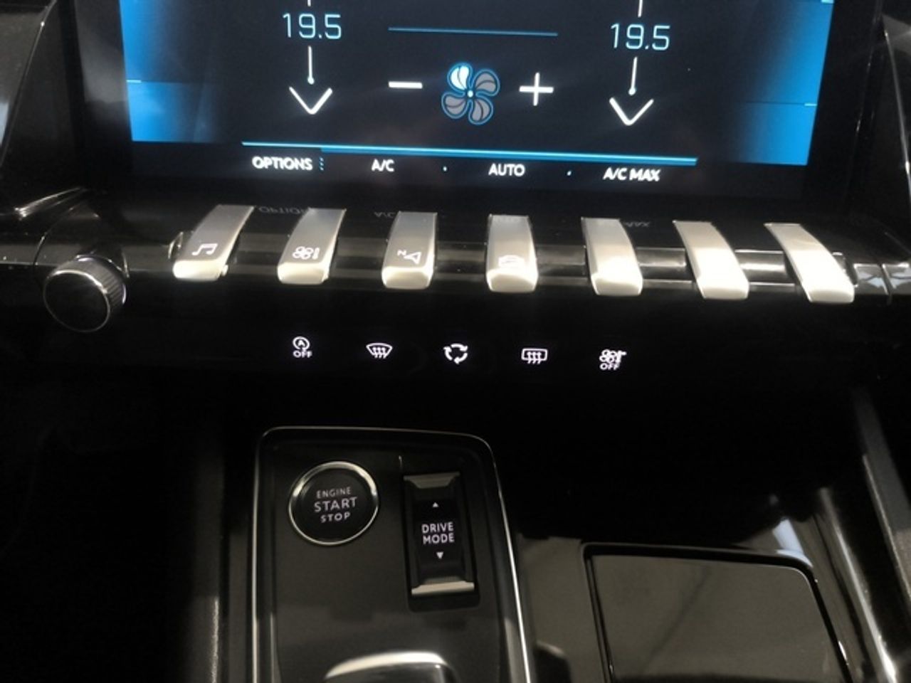 Peugeot 508 BlueHDi 130 S&S Allure EAT8 96 kW (130 CV) - foto 17