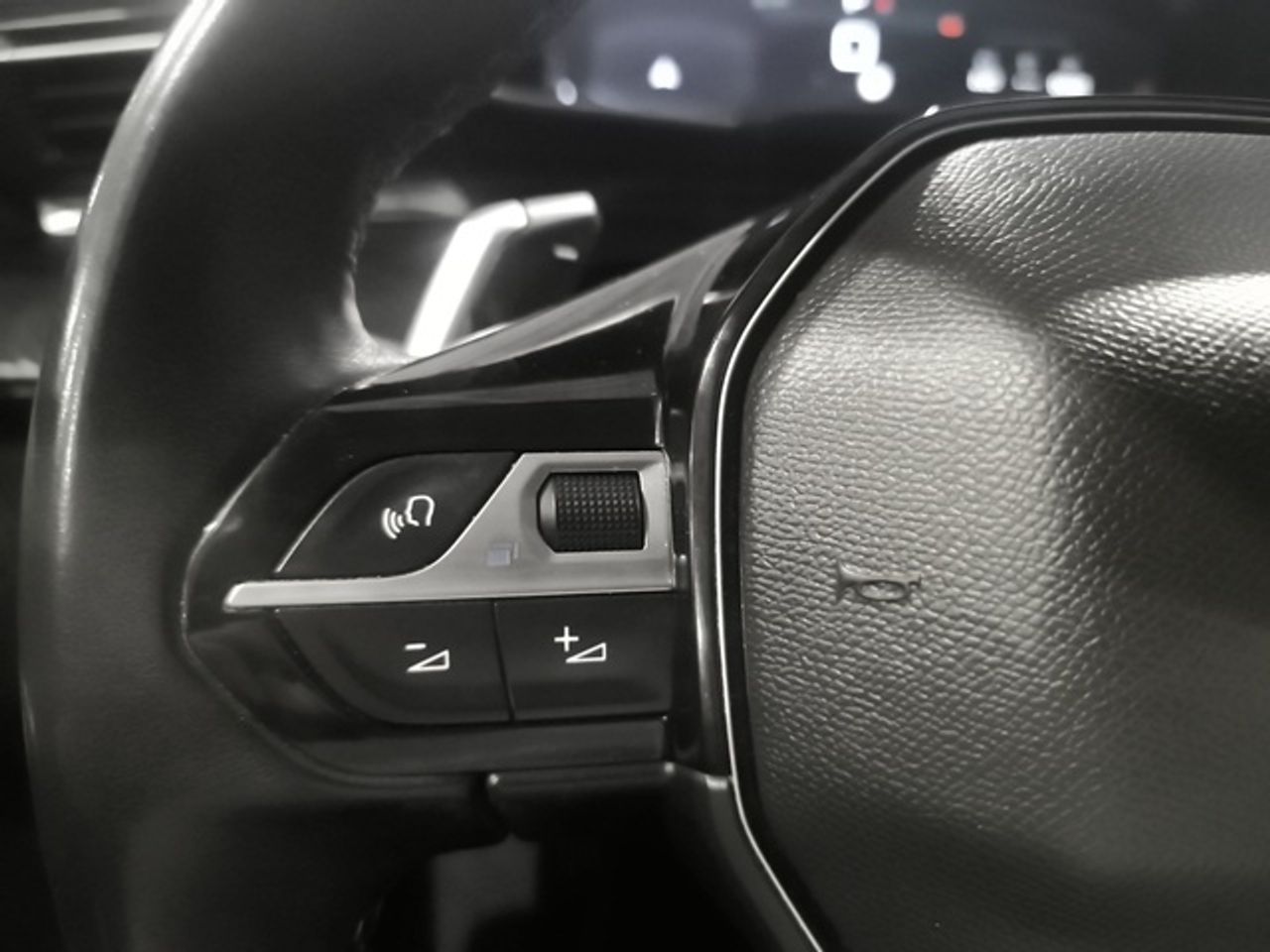 Peugeot 508 BlueHDi 130 S&S Allure EAT8 96 kW (130 CV) - foto 14