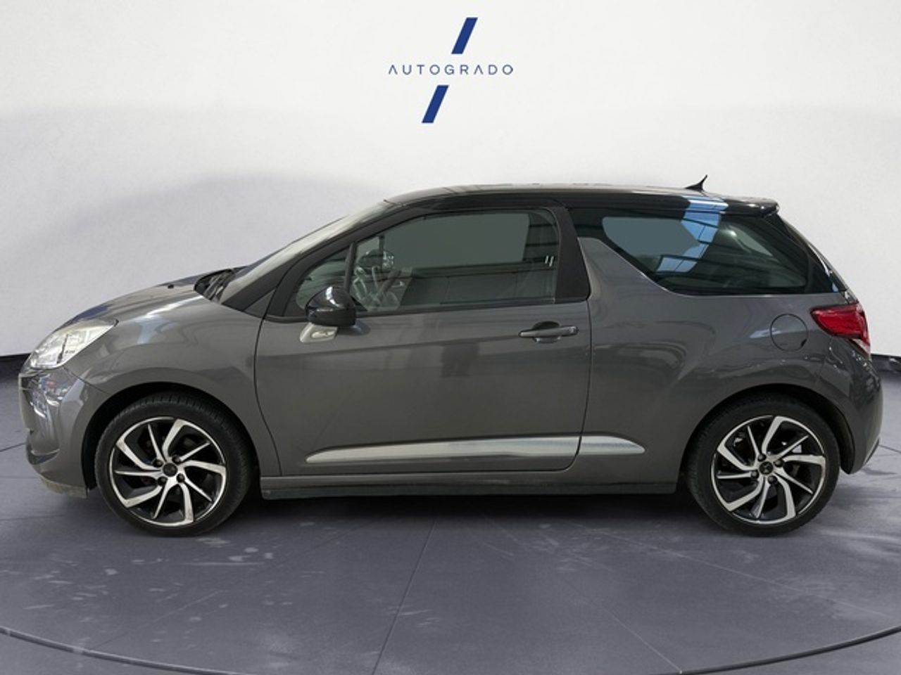 DS DS 3 PureTech 110 S&S Be Chic EAT6 81 kW (110 CV) - foto 2