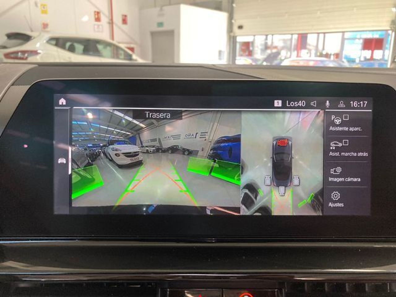 BMW Serie 8 840i xDrive Cabrio 250 kW (340 CV) - foto 40